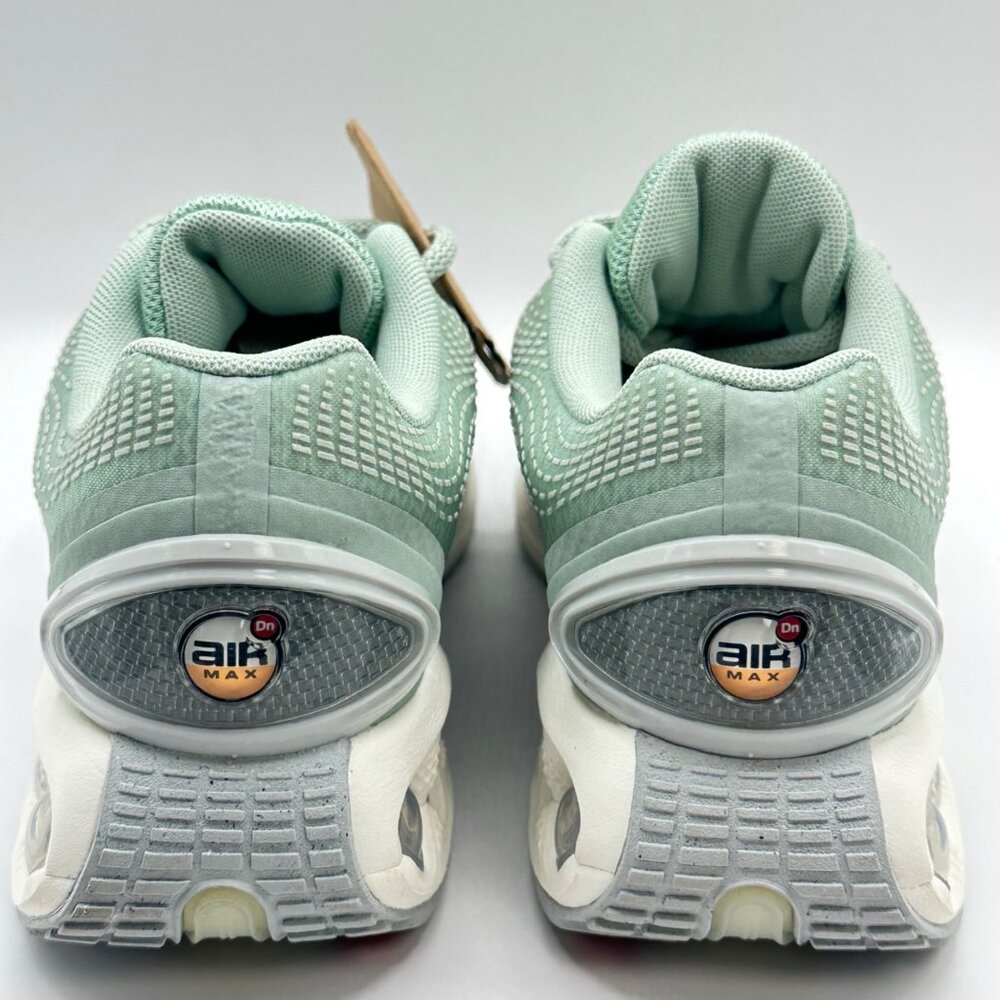 Women's Nike Air Max DN SE Sneakers Seafoam Mint Green HJ9636-001 Multi Sz NEW - Picture 6 of 13